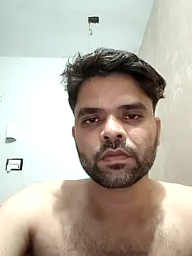 Snapshot of saddyboyforU chatting on 05.27.26 saddyboyforU online show from 05.27.26