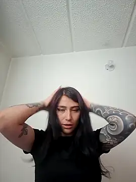 Snapshot of alynnafem chatting on 06.29.26 alynnafem online show from 06.29.26