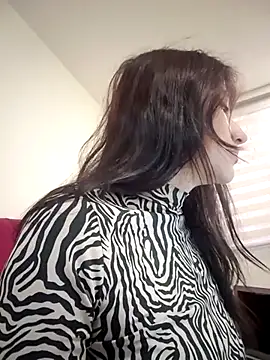 Snapshot of alynnafem chatting on 07.15.26 alynnafem online show from 07.15.26