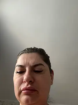 Snapshot of evaxxxcurvyxxx chatting on 06.30.26 evaxxxcurvyxxx online show from 06.30.26