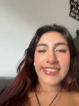 Snapshot of velariasoft_ chatting on 07.17.26 velariasoft online show from 07.17.26