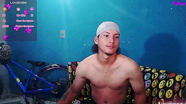 MrKingsaintx online show from 06.15.26