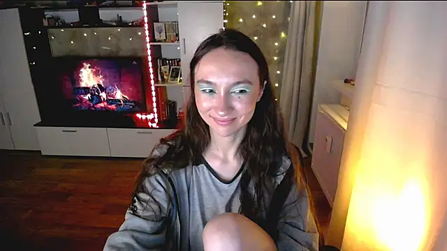 Snapshot of Maryana_Ro chatting on 07.05.26 Maryana Ro online show from 07.05.26