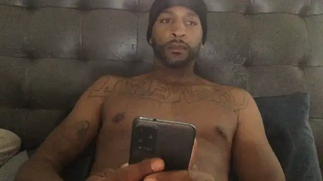 Snapshot of KingDee25 chatting on 05.27.26 KingDee25 online show from 05.27.26