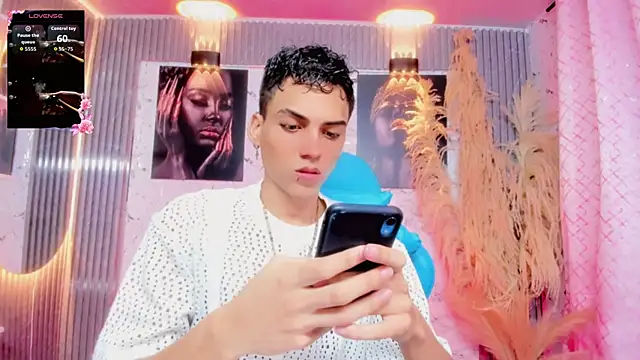 latino boyy  online show from 06.07.26