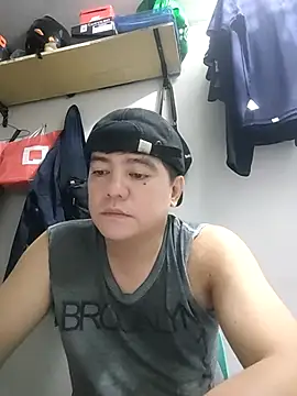 Snapshot of hotboyrider chatting on 06.28.26 hotboyrider online show from 06.28.26