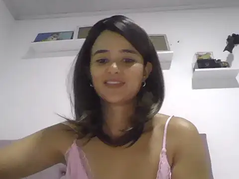 micaelamoreno18 online show from 07.28.26