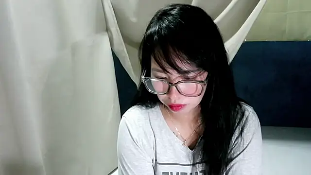 honey kawai online show from 06.09.26