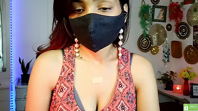 Yalinahotty online show from 06.13.26