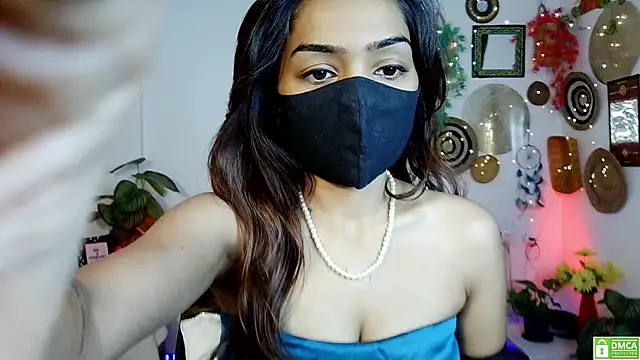 Yalinahotty online show from 07.06.26