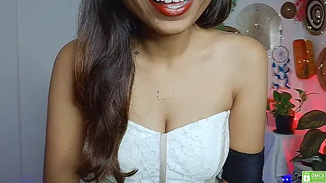 Yalinahotty online show from 07.22.26