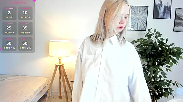 Shy nikka 4you online show from 06.18.26