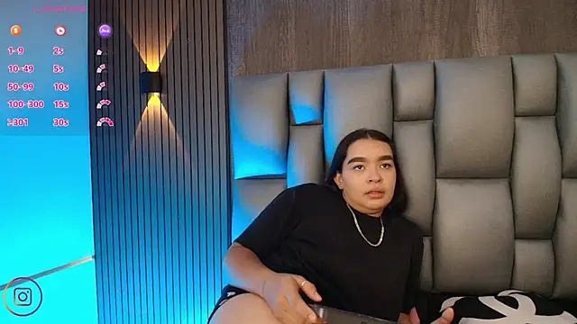 sophi taylor online show from 07.16.26
