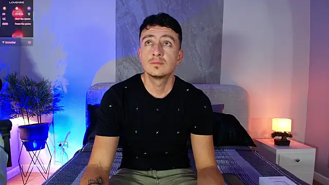 May Lyonheart online show from 07.23.26