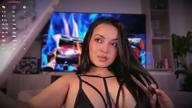 Lea gray  online show from 07.15.26