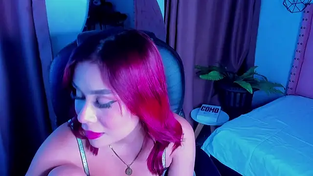 miafox   online show from 07.03.26