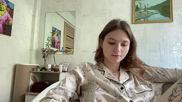 HeIen cute online show from 06.06.26