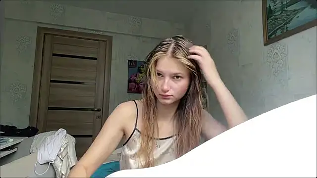 HeIen cute online show from 07.07.26