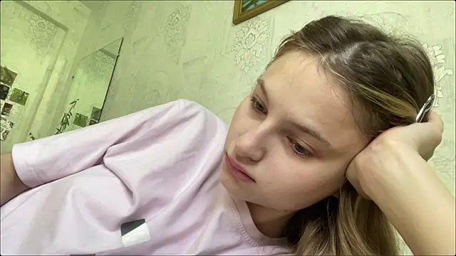 HeIen cute online show from 07.09.26