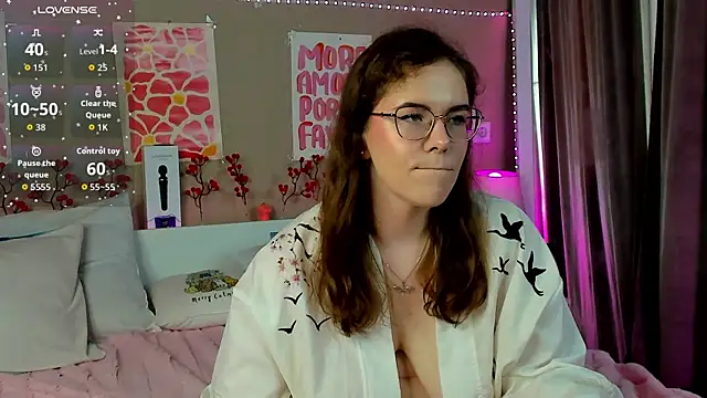KristinaMay online show from 07.04.26
