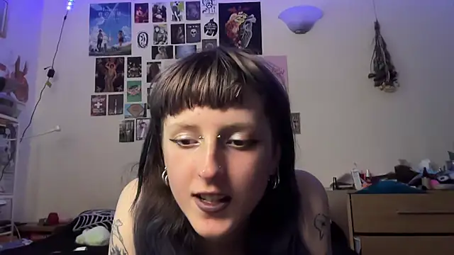 Snapshot of batzy666 chatting on 06.10.26 batzy666 online show from 06.10.26
