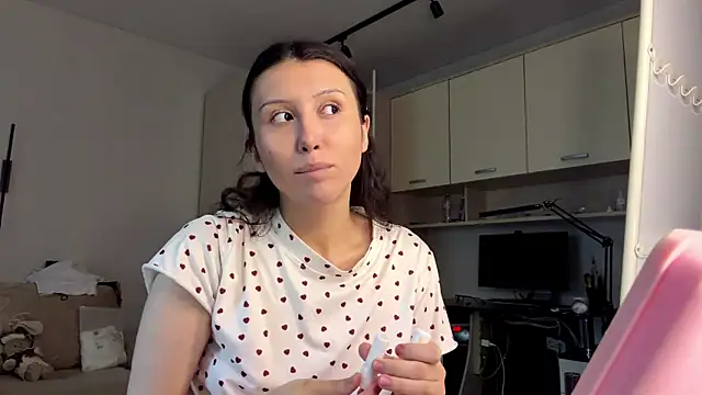 Alicekitty67 online show from 06.23.26