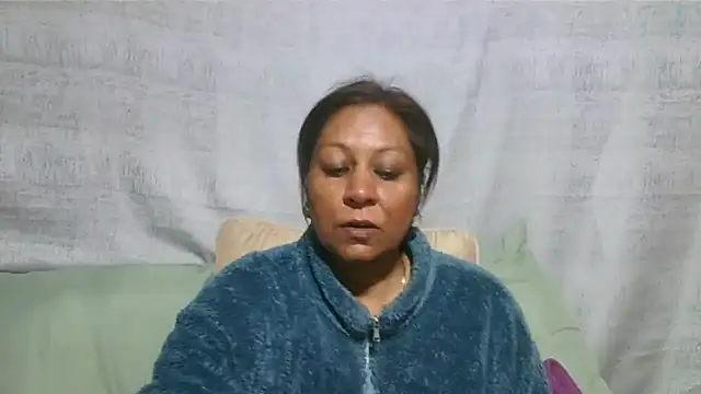 IndianSexyMilf69 online show from 07.04.26