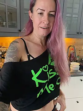 GermanMilfJasmin online show from 06.11.26