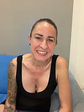 GermanMilfJasmin online show from 06.13.26