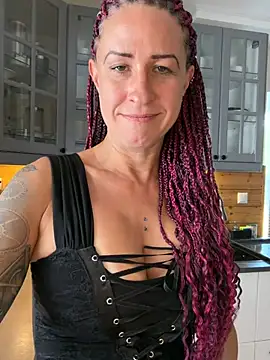 GermanMilfJasmin online show from 07.03.26