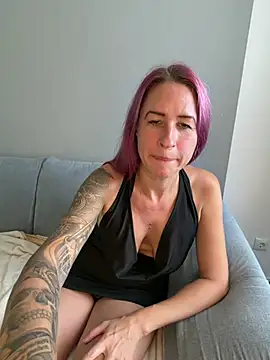 GermanMilfJasmin online show from 07.28.26