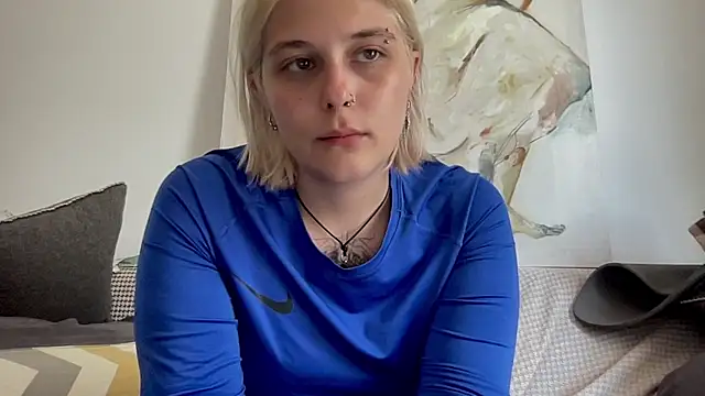 Ella Bloom online show from 07.27.26