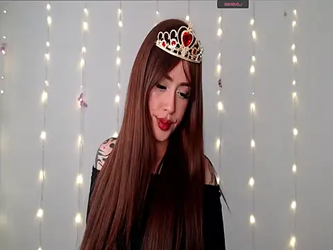 Snapshot of kittysami chatting on 07.29.26 kittysami online show from 07.29.26