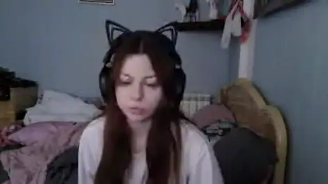 Snapshot of AlessiaViolet chatting on 05.29.26 AlessiaViolet online show from 05.29.26
