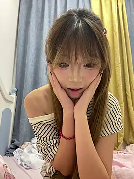 Snapshot of zaizaigirl chatting on 05.30.26 zaizaigirl online show from 05.30.26