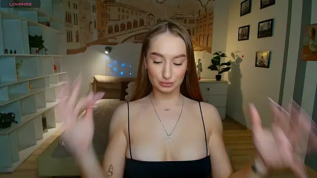 AlisaFoxis online show from 07.22.26