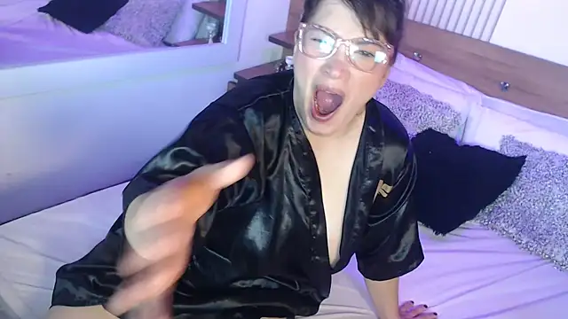 ValentinaGreyy online show from 06.27.26