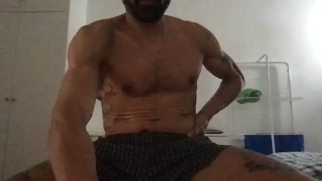 Snapshot of omni_fit chatting on 05.29.26 omni fit online show from 05.29.26