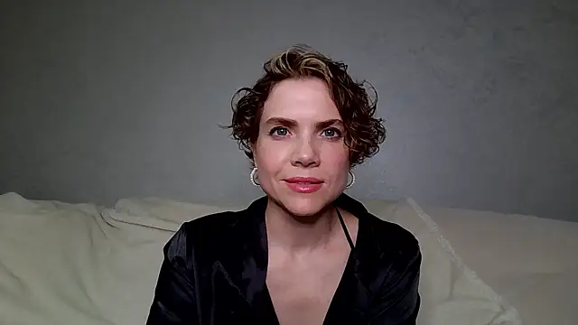 NatalieMoses online show from 06.19.26