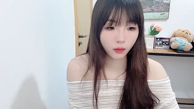 Louise-3 online show from 06.19.26