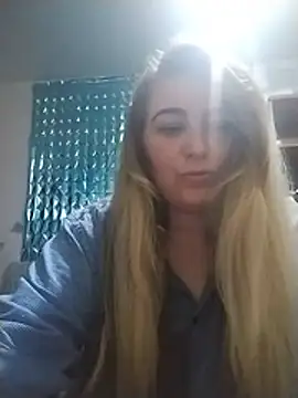Snapshot of AngelWhite008 chatting on 07.08.26 AngelWhite008 online show from 07.08.26