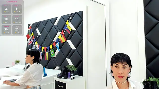 CarlaLinares online show from 06.18.26