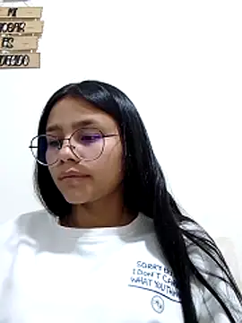 Sofielovee-01 online show from 06.10.26