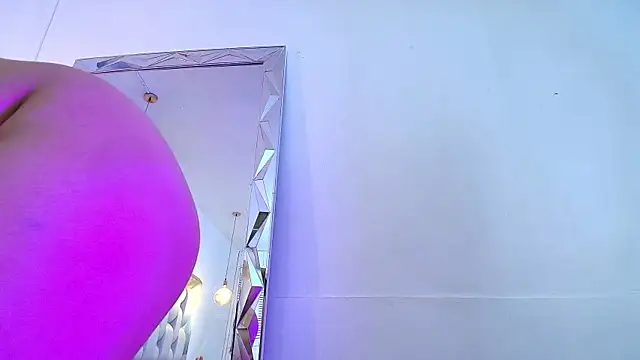 LizzyRaven online show from 07.28.26