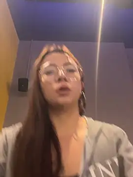 arilynn  online show from 06.25.26
