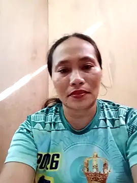 Queenslay online show from 06.10.26