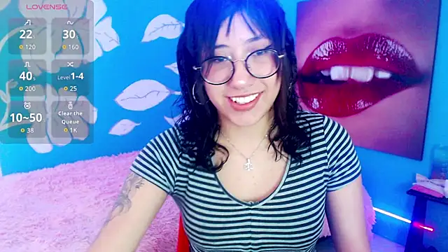Snapshot of eli_doll chatting on 06.19.26 eli doll online show from 06.19.26