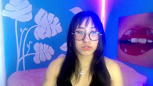 Snapshot of eli_doll chatting on 07.06.26 eli doll online show from 07.06.26