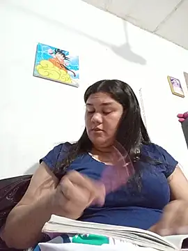 Snapshot of Keylins chatting on 07.18.26 Keylins online show from 07.18.26