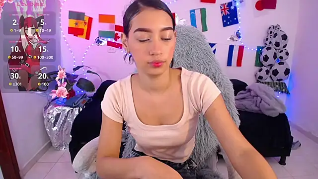mia cute girl online show from 07.13.26